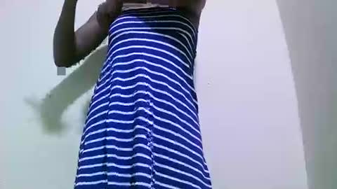 sweet_vishy online show from October 8, 2025, 12:25 pm