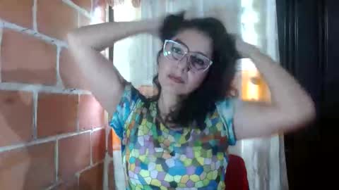 ANYELA online show from May 10, 2026, 7:08 pm