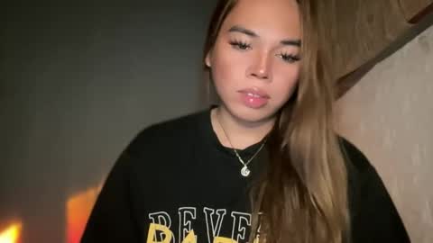 Snapshot of sweetalexa19 chatting on December 3, 2024, 6:48 am alexa your one and only queen online show from December 3, 2024, 6:48 am