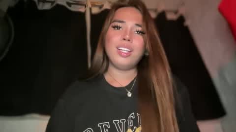 Snapshot of sweetalexa19 chatting on December 6, 2024, 5:11 pm alexa your one and only queen online show from December 6, 2024, 5:11 pm