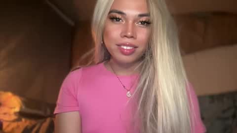 Snapshot of sweetalexa19 chatting on December 30, 2024, 5:13 pm alexa your one and only queen online show from December 30, 2024, 5:13 pm