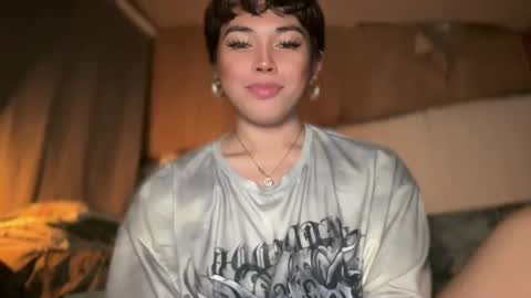 Snapshot of sweetalexa19 chatting on January 2, 2025, 2:35 pm alexa your one and only queen online show from January 2, 2025, 2:35 pm