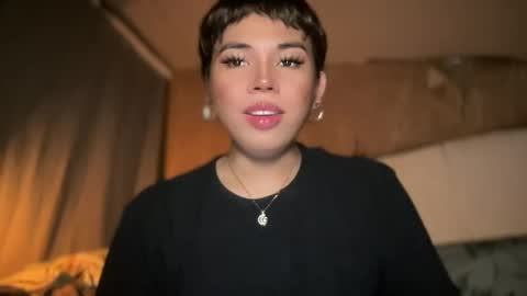 Snapshot of sweetalexa19 chatting on January 3, 2025, 4:11 am alexa your one and only queen online show from January 3, 2025, 4:11 am