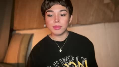 Snapshot of sweetalexa19 chatting on January 4, 2025, 9:54 am alexa your one and only queen online show from January 4, 2025, 9:54 am