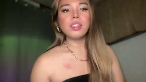 Snapshot of sweetalexa19 chatting on November 3, 2025, 11:04 pm alexa your one and only queen online show from November 3, 2025, 11:04 pm