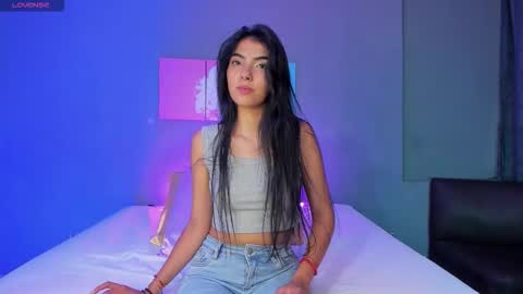 Aliss online show from February 4, 2026, 10:15 pm