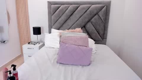 Snapshot of sweetandyy_ chatting on June 13, 2026, 2:04 pm ANDY online show from June 13, 2026, 2:04 pm
