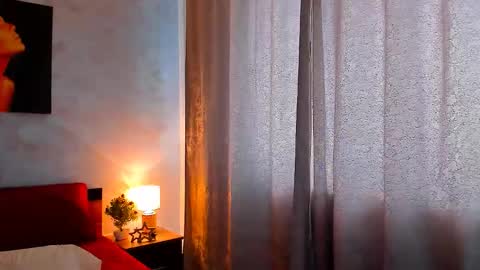 Snapshot of sweetangell69_ chatting on June 1, 2026, 2:08 pm Viorica online show from June 1, 2026, 2:08 pm