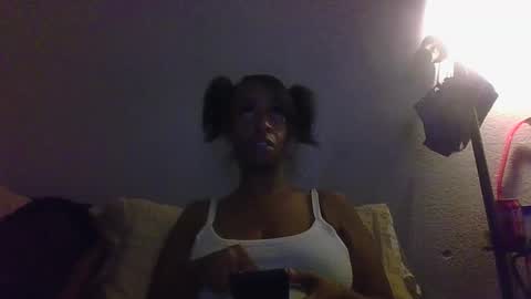 sweetaztee online show from February 18, 2025, 9:21 am