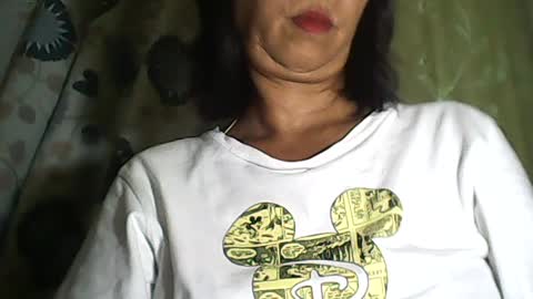 Snapshot of sweetbella24 chatting on July 23, 2026, 12:14 pm im anne online show from July 23, 2026, 12:14 pm