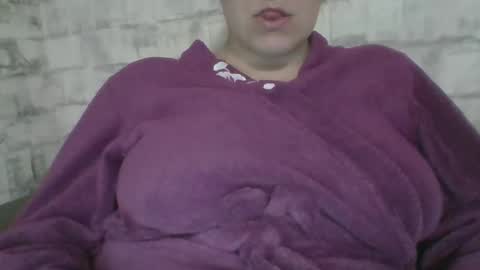 Snapshot of sweetbesty5322 chatting on March 30, 2026, 7:15 pm sweetbesty5322 online show from March 30, 2026, 7:15 pm