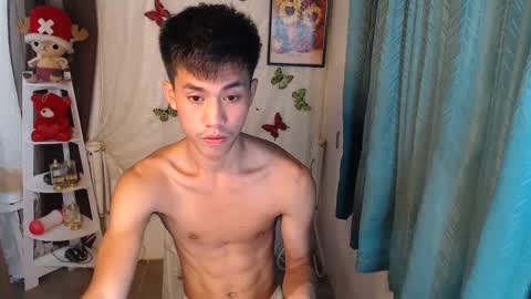 Snapshot of sweetbigcockz chatting on December 3, 2024, 7:54 am sweetbigcockz online show from December 3, 2024, 7:54 am