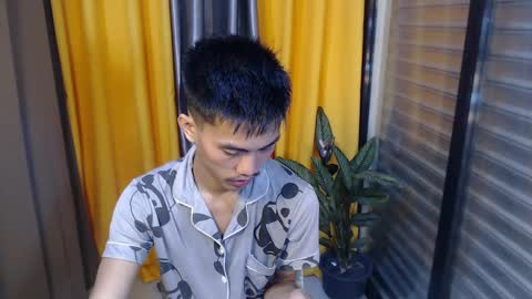 Snapshot of sweetbigcockz chatting on February 23, 2025, 9:26 pm sweetbigcockz online show from February 23, 2025, 9:26 pm