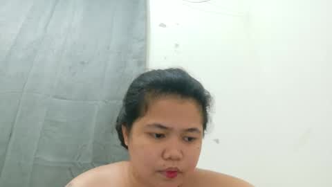 Snapshot of sweetbigtits_maria chatting on April 18, 2026, 7:58 pm sweetbigtits_maria online show from April 18, 2026, 7:58 pm