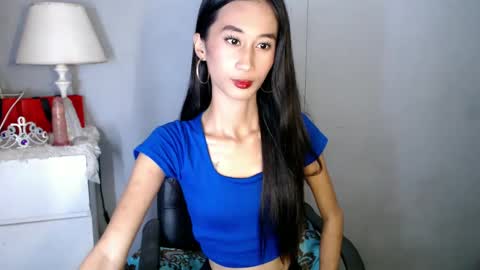 Snapshot of sweetcharise18 chatting on December 22, 2024, 9:44 am Cha cha online show from December 22, 2024, 9:44 am