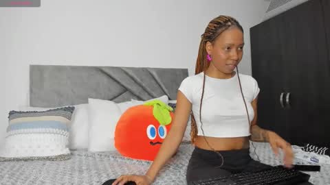 Snapshot of sweetcocoaa chatting on October 29, 2025, 7:48 pm Tell me Salome online show from October 29, 2025, 7:48 pm