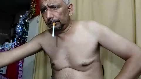 sweetcuervo independent model online show from December 21, 2024, 7:13 am