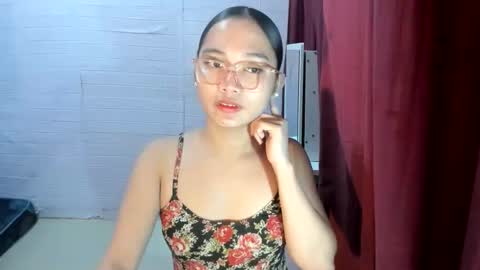 SOPHIA online show from September 8, 2025, 8:19 pm