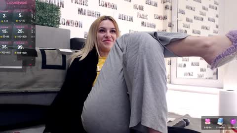 Daiana  Onlyfans - Blonddaiana online show from January 18, 2025, 11:33 pm