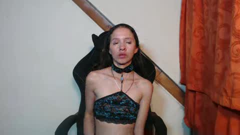 sweetdam12 online show from February 8, 2025, 1:32 am