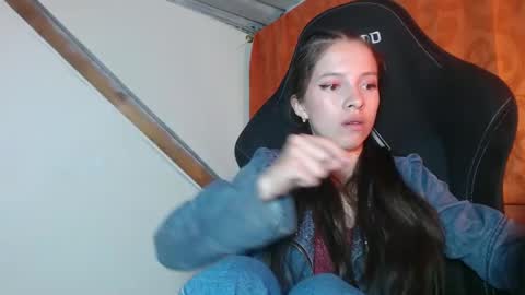 sweetdam12 online show from February 20, 2025, 11:32 pm