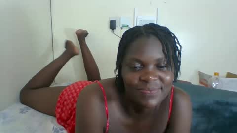 Snapshot of sweetdarkskin chatting on February 23, 2025, 6:23 pm CLARIS online show from February 23, 2025, 6:23 pm