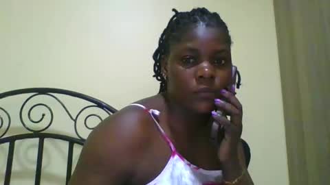 Snapshot of sweetdarkskin chatting on November 3, 2025, 11:00 am CLARIS online show from November 3, 2025, 11:00 am