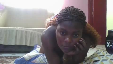 Snapshot of sweetdarkskin chatting on January 14, 2026, 1:06 pm CLARIS online show from January 14, 2026, 1:06 pm