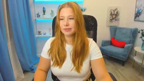 Snapshot of sweetdaylight chatting on June 14, 2026, 8:11 pm sweetdaylight online show from June 14, 2026, 8:11 pm