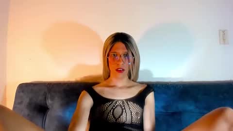 Amelia online show from March 6, 2025, 6:05 pm