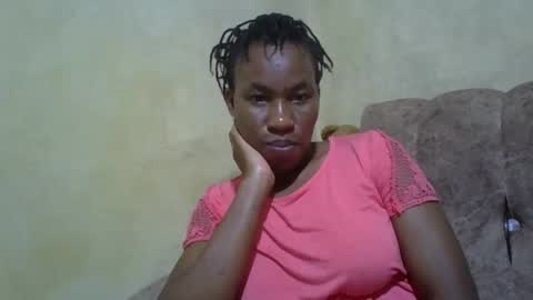 sweetdiva2012 online show from February 25, 2025, 8:09 pm