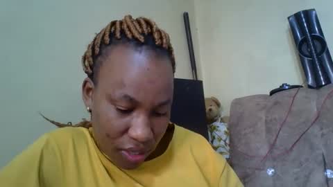 sweetdiva2012 online show from October 8, 2025, 5:05 am