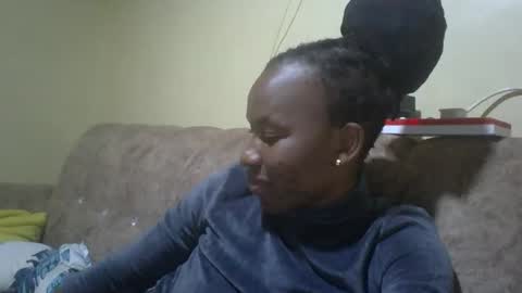 sweetdiva2012 online show from January 10, 2026, 7:48 pm