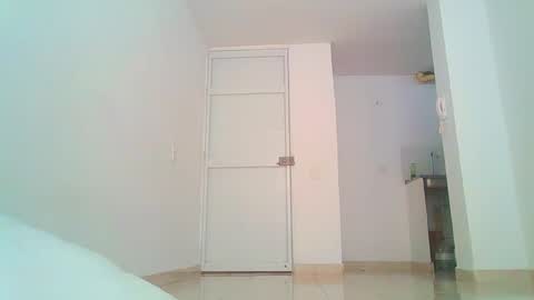 Sweet Doll online show from April 1, 2026, 1:52 pm