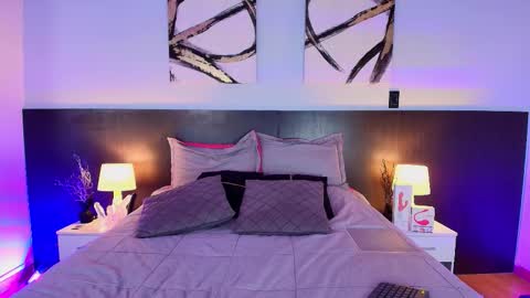 Ephoria online show from October 7, 2025, 9:01 pm