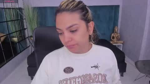 Fabiana online show from July 14, 2026, 11:38 am