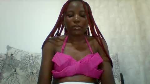 sweetfel online show from September 17, 2025, 7:59 pm