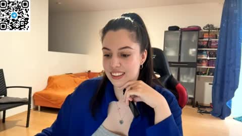 Snapshot of sweetfenomen67 chatting on May 11, 2026, 8:20 am Joanna online show from May 11, 2026, 8:20 am