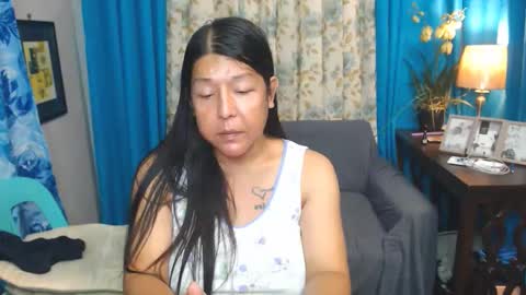 Snapshot of sweetflavor4uxxx chatting on October 29, 2025, 11:23 am GoddessAira4uTS online show from October 29, 2025, 11:23 am