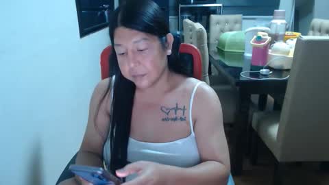 Snapshot of sweetflavor4uxxx chatting on January 8, 2026, 10:28 am GoddessAira4uTS online show from January 8, 2026, 10:28 am