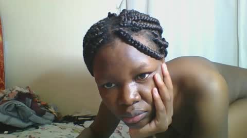 Snapshot of sweetgal2025 chatting on May 26, 2026, 7:10 pm EUNICE online show from May 26, 2026, 7:10 pm