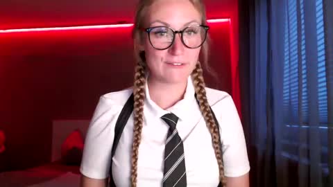 Snapshot of sweetgermangoddess chatting on August 7, 2026, 6:21 pm sweetgermangoddess online show from August 7, 2026, 6:21 pm