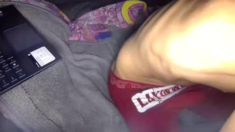 Snapshot of sweetgesus chatting on January 13, 2025, 5:12 am sweetgesus online show from January 13, 2025, 5:12 am