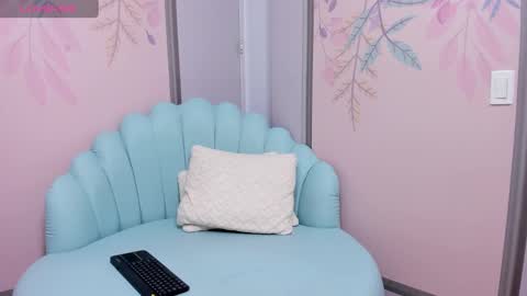 MIA  online show from February 13, 2025, 10:12 am