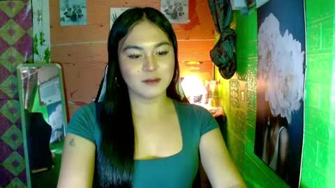 Snapshot of sweetgirl_kathy chatting on August 5, 2026, 5:49 pm Kathy online show from August 5, 2026, 5:49 pm