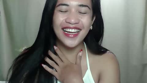 sweetgirly_jessa online show from March 3, 2026, 11:43 pm