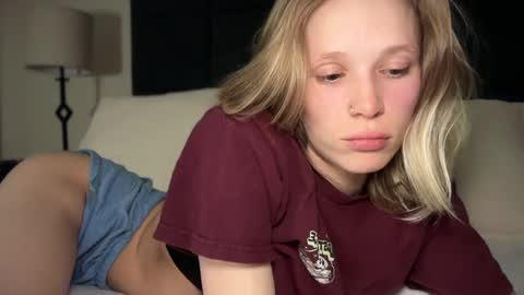 Snapshot of sweetgracee chatting on January 26, 2025, 5:02 am sweetgracee online show from January 26, 2025, 5:02 am