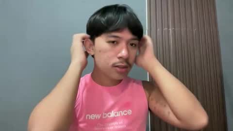 Snapshot of sweetguy102103 chatting on February 10, 2026, 6:28 am khrayan online show from February 10, 2026, 6:28 am