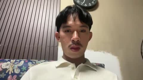 Snapshot of sweetguy102103 chatting on March 31, 2026, 10:48 am khrayan online show from March 31, 2026, 10:48 am