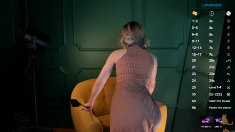 Kira online show from December 31, 2024, 6:35 pm